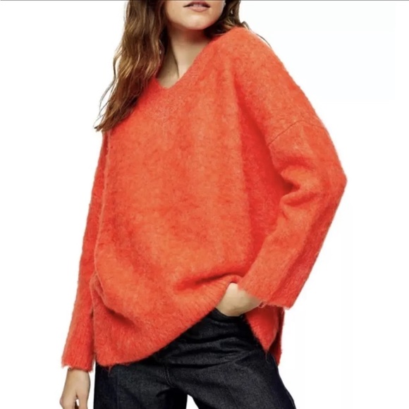 Topshop Red Oversize Cozy Long Sleeve V Neck Stretch
Pullover Sweater - Picture 3 of 13